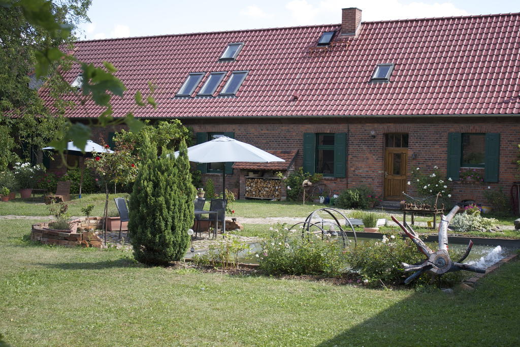 Pension Kunsthof Dahrenstedt Eksteriør bilde